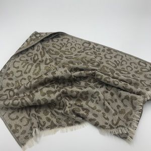 SCARF |Ellian Shiny leopard reversible EUC